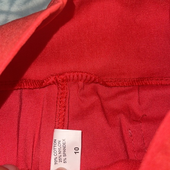 red Shorts - Picture 5 of 5
